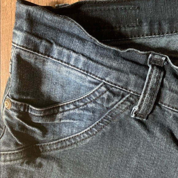 Mashu Dark Wash Jeans - Picture 4 of 9